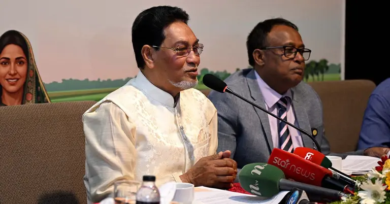 কথা বলেছেন চিফ হুইপ
